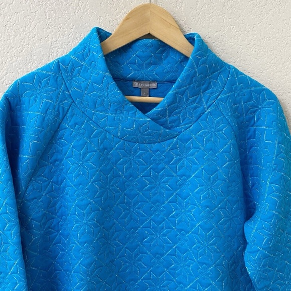 T by Talbots Pullover Sweatshirt Size Large Blue Embroidered Metallic Snowflake - Picture 2 of 5